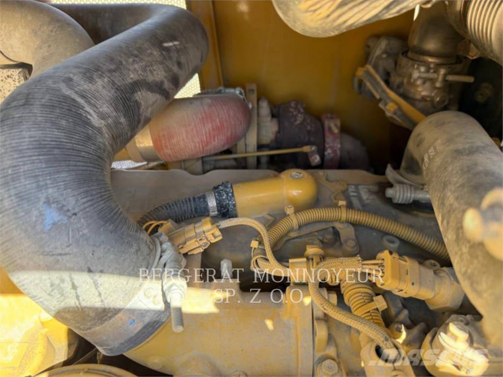 CAT D6K2LGP Μπουλντόζες με ερπύστριες