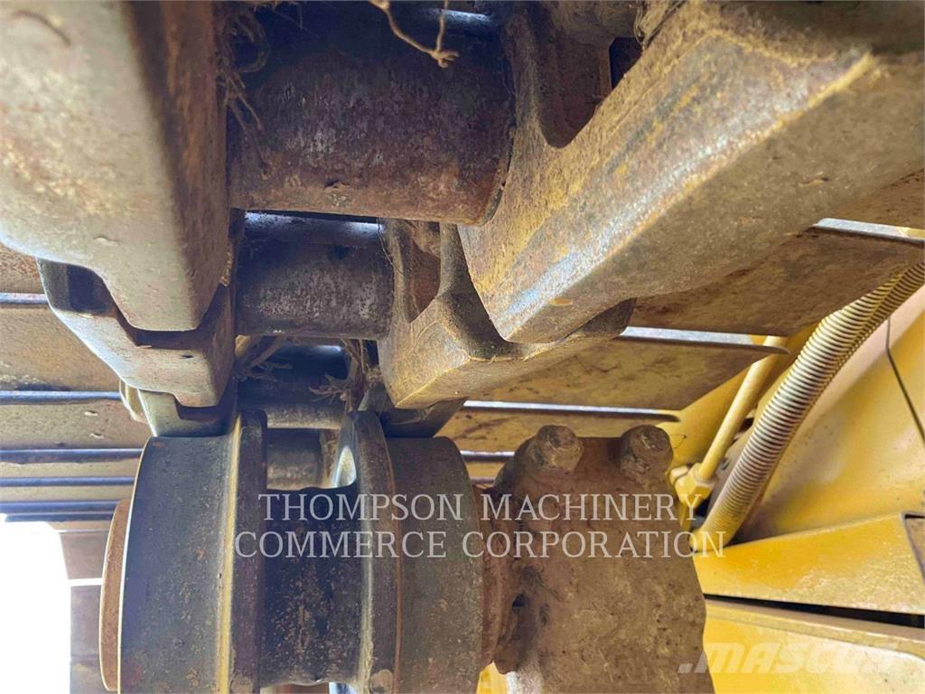 CAT D6M LGP Μπουλντόζες με ερπύστριες