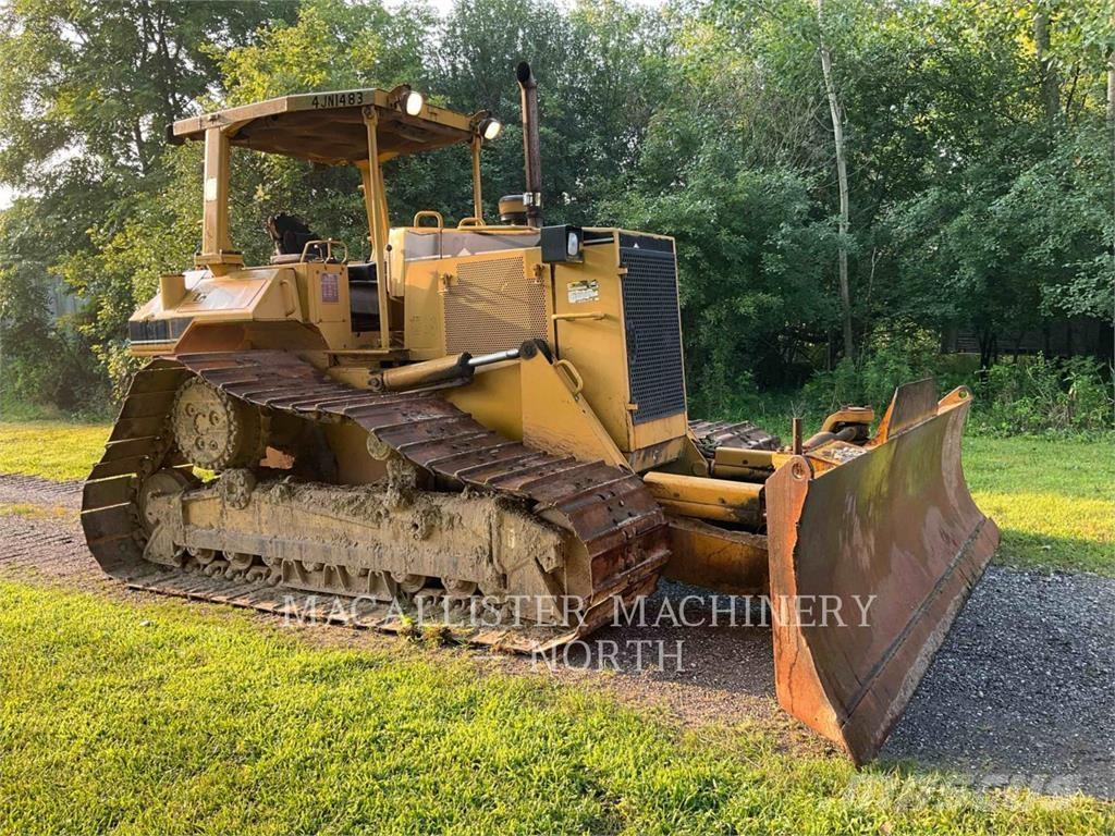CAT D6ML Μπουλντόζες με ερπύστριες