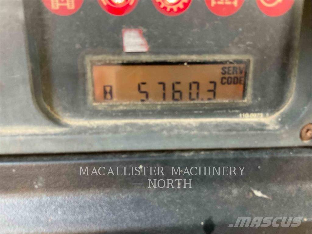 CAT D6ML Μπουλντόζες με ερπύστριες