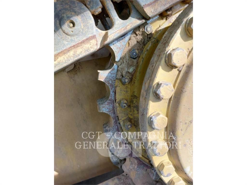 CAT D6N Μπουλντόζες με ερπύστριες