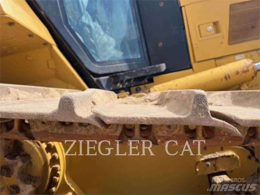 CAT D6N Μπουλντόζες με ερπύστριες