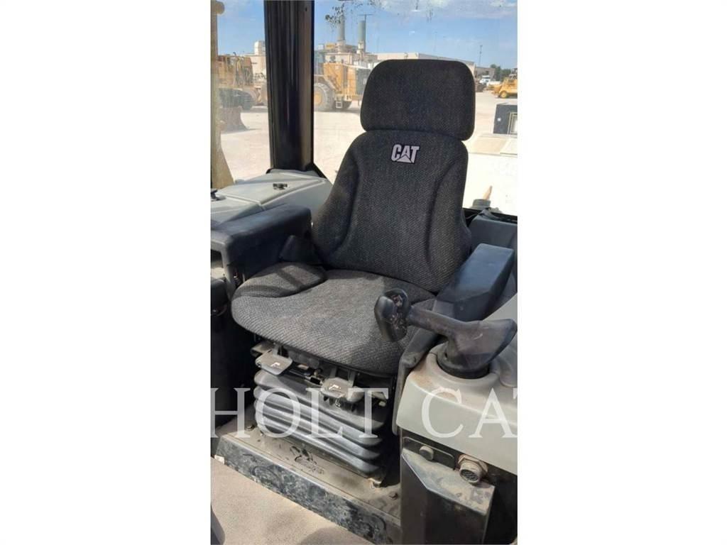 CAT D6N LAND Μπουλντόζες με ερπύστριες
