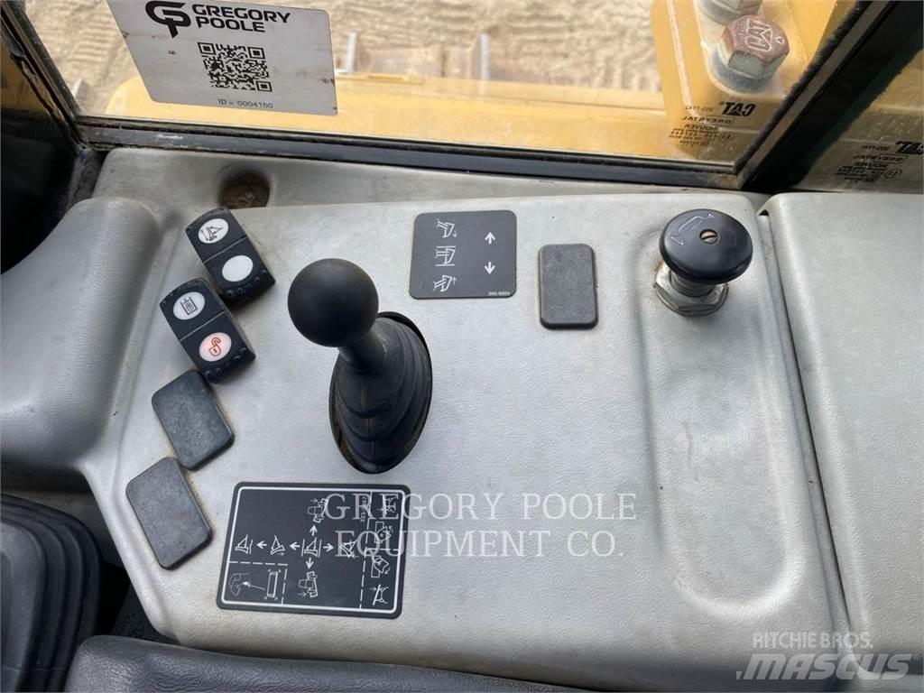 CAT D6NLGP Μπουλντόζες με ερπύστριες