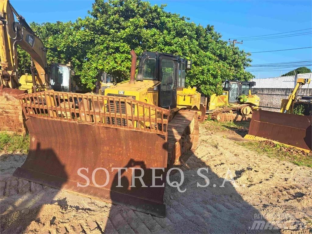 CAT D6NXL Μπουλντόζες με ερπύστριες