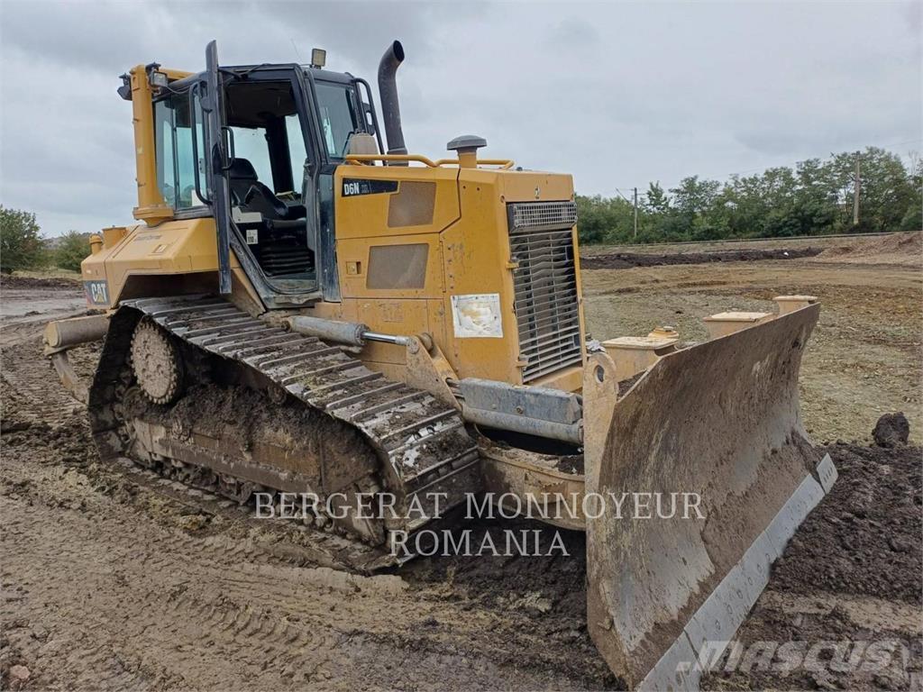 CAT D6NXL Μπουλντόζες με ερπύστριες