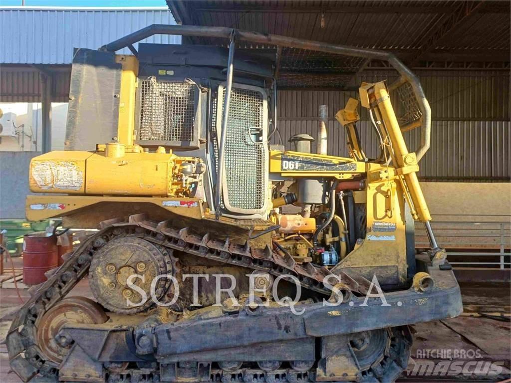 CAT D6T Μπουλντόζες με ερπύστριες