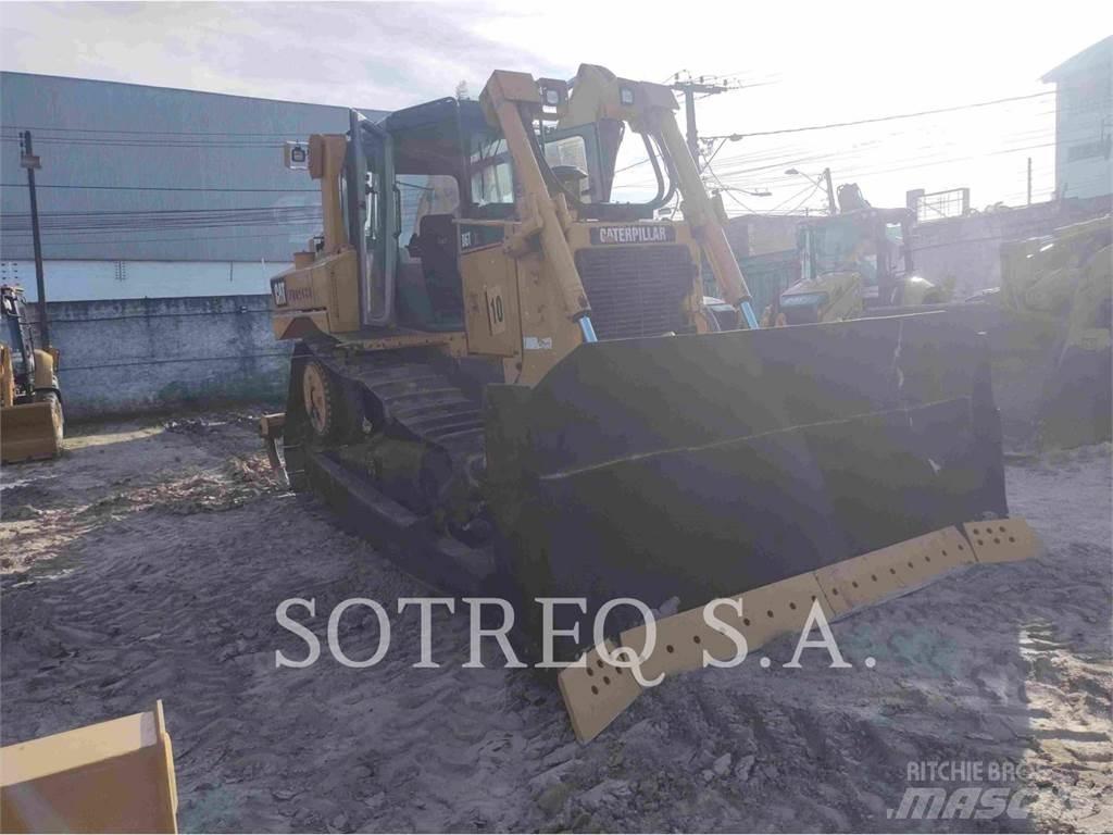 CAT D6T Μπουλντόζες με ερπύστριες