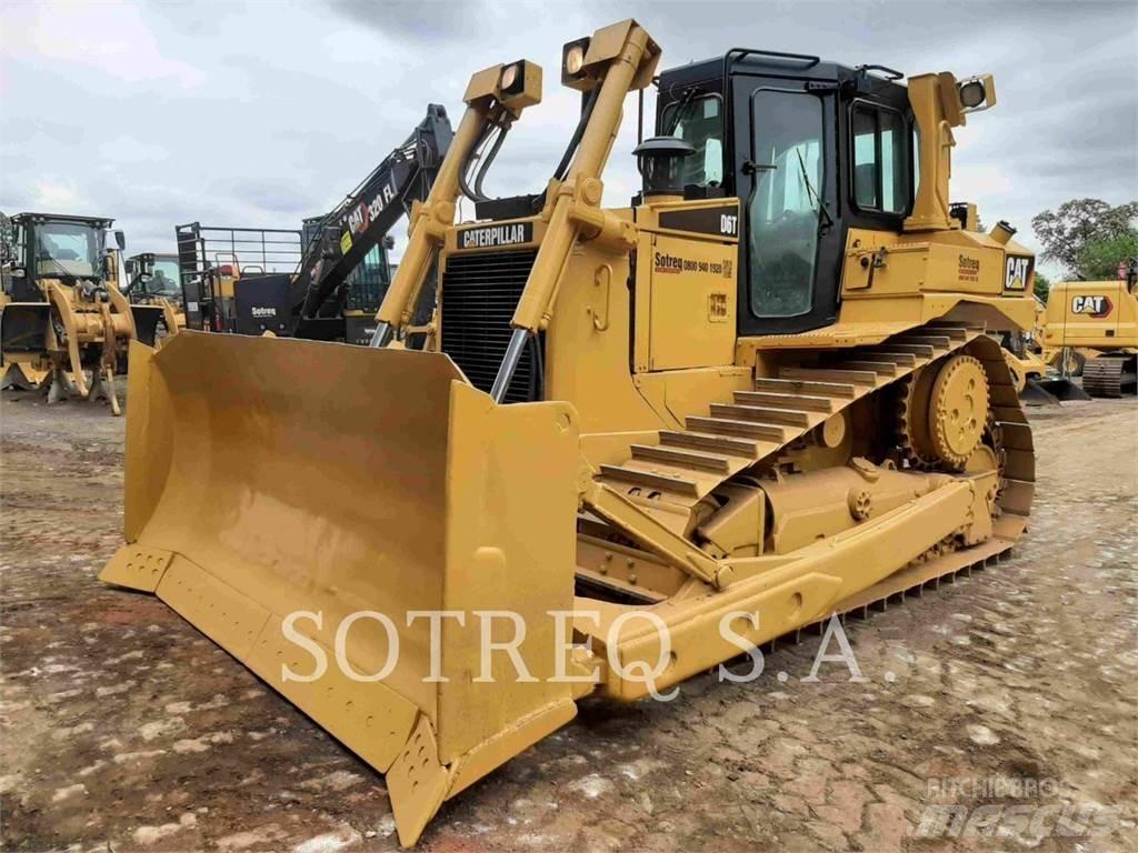 CAT D6T Μπουλντόζες με ερπύστριες
