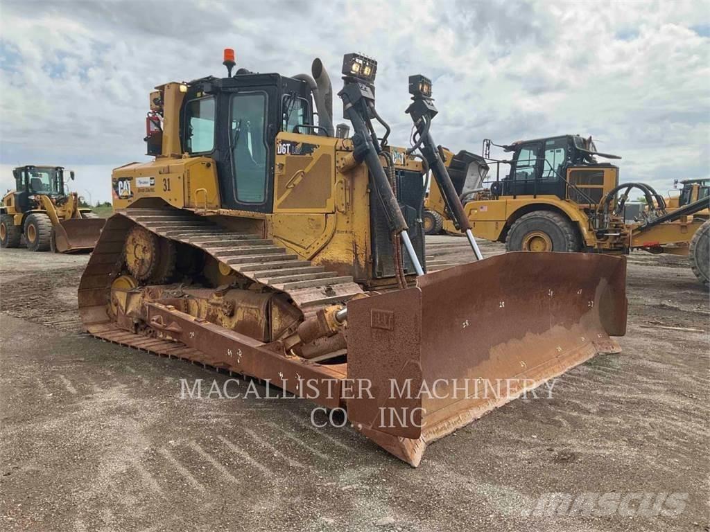 CAT D6T Μπουλντόζες με ερπύστριες