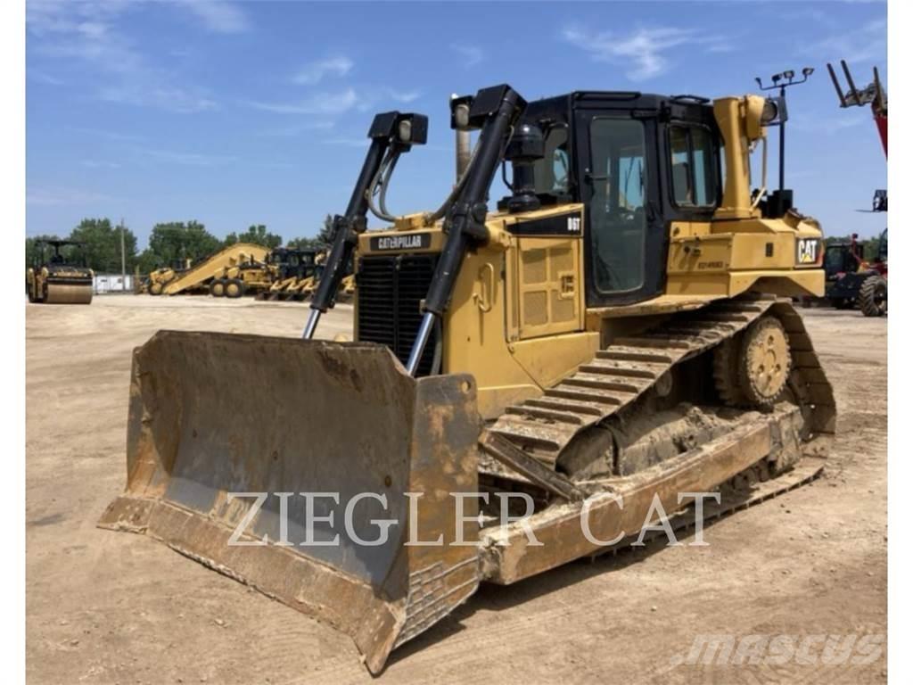 CAT D6T Μπουλντόζες με ερπύστριες
