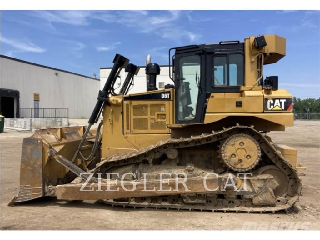 CAT D6T Μπουλντόζες με ερπύστριες