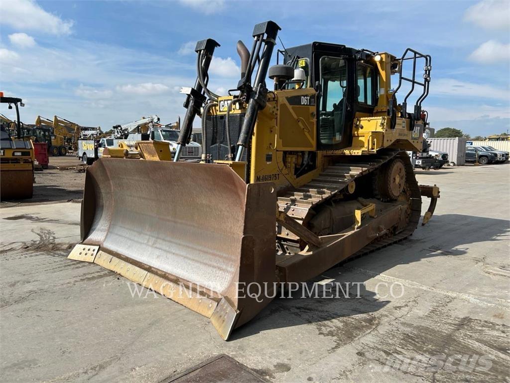 CAT D6T XL Μπουλντόζες με ερπύστριες