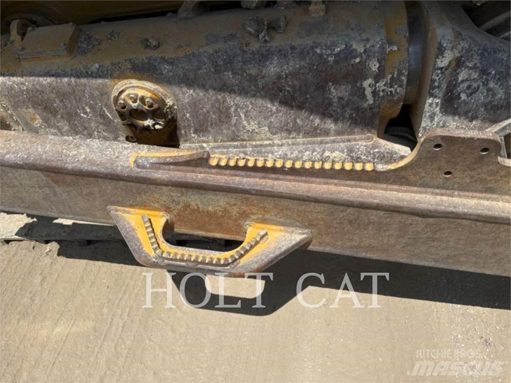 CAT D7 Μπουλντόζες με ερπύστριες