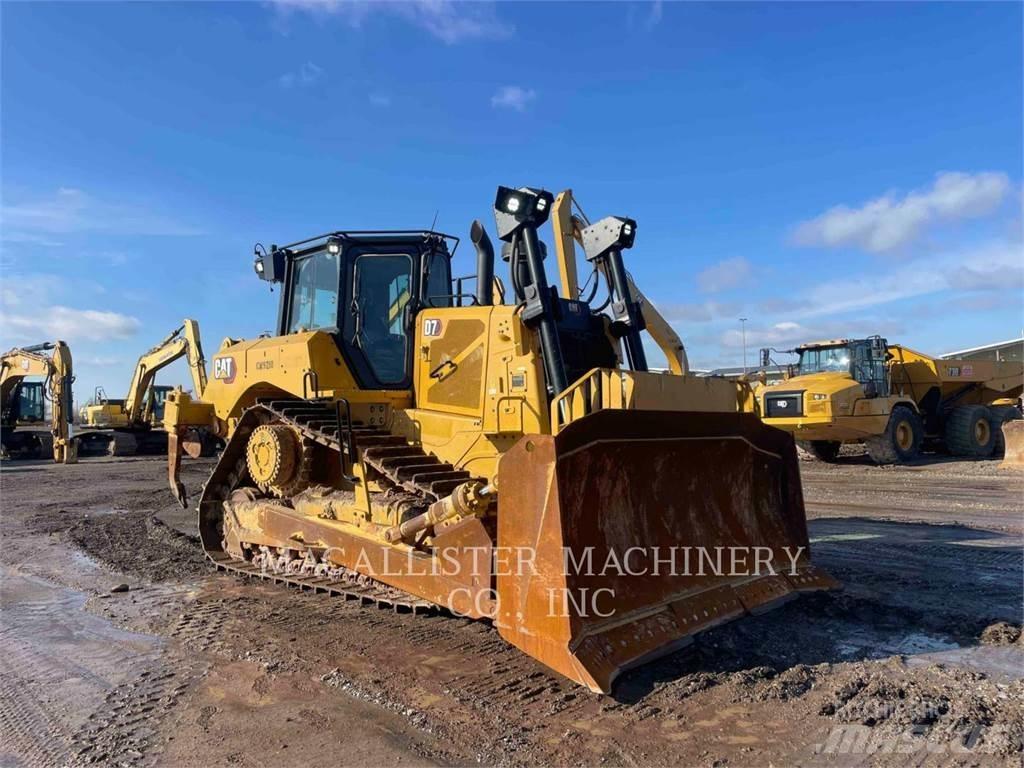 CAT D7 Μπουλντόζες με ερπύστριες