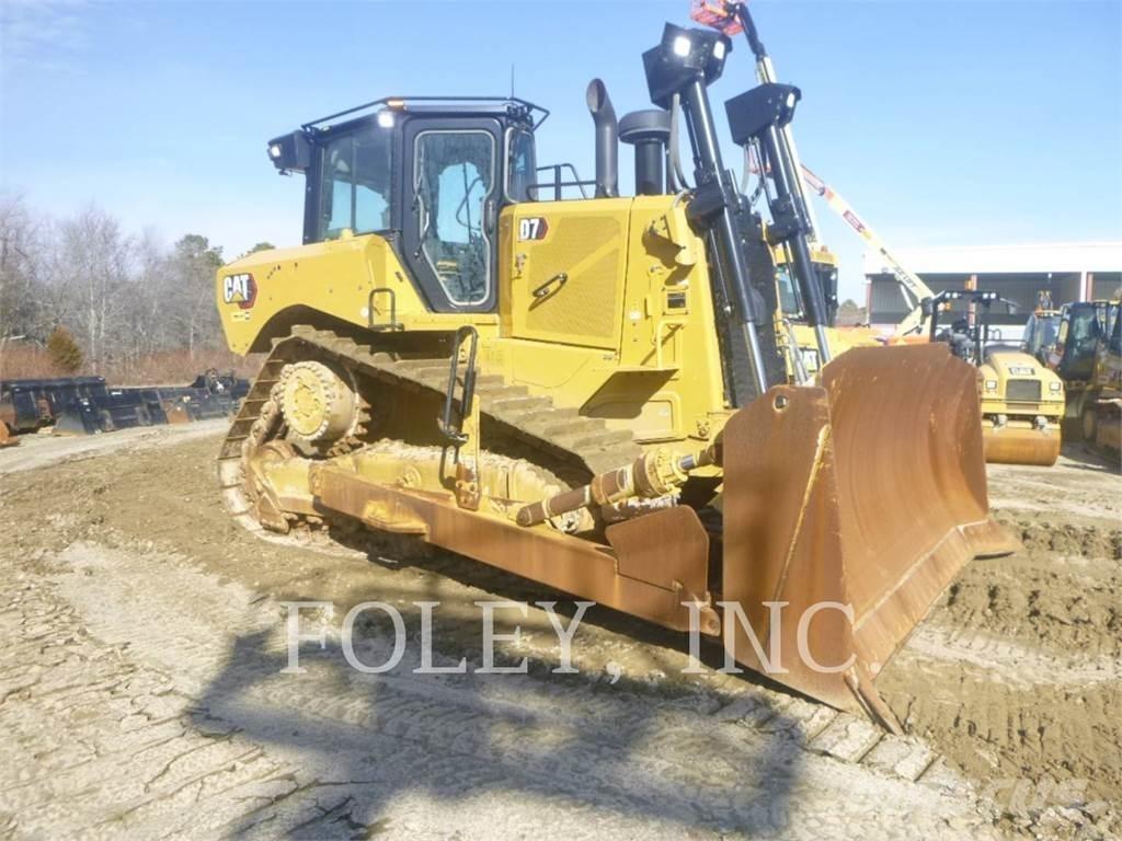 CAT D7-17 Μπουλντόζες με ερπύστριες