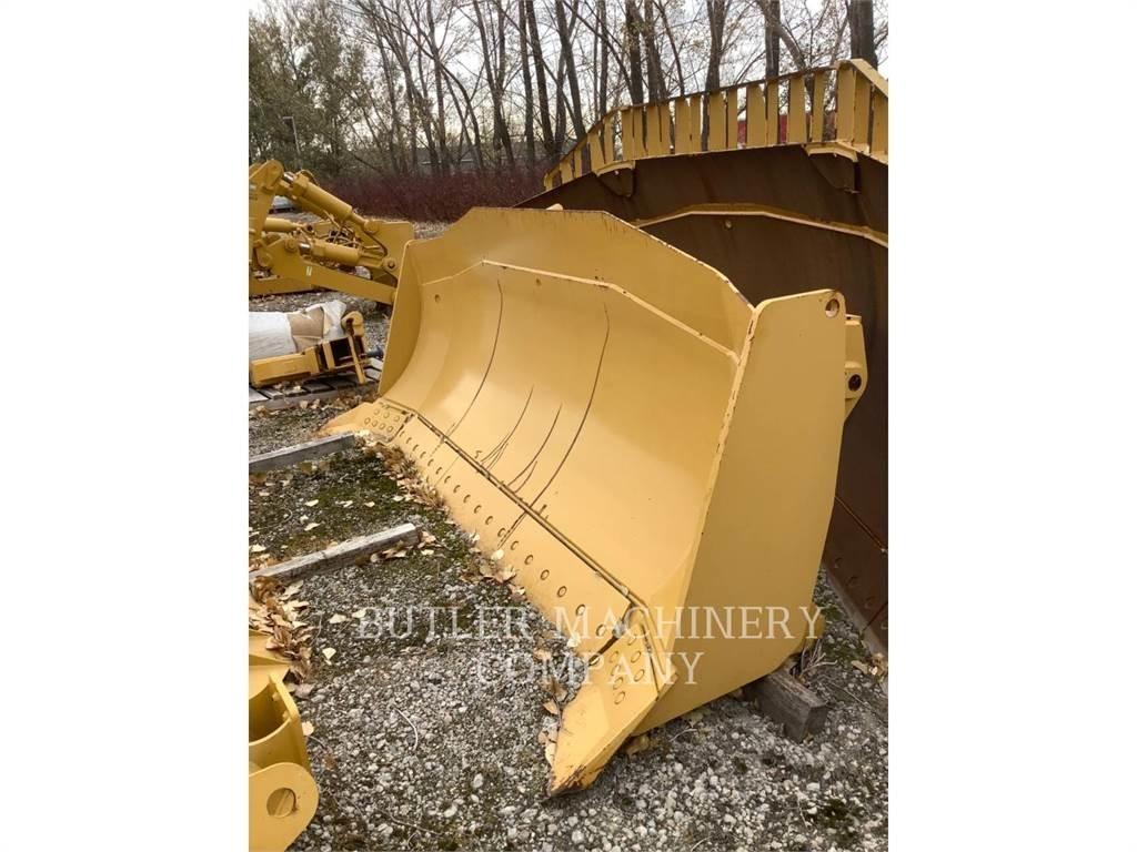 CAT D7E Πτερύγια