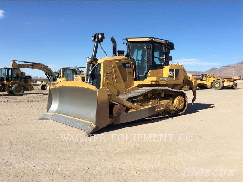 CAT D7E Μπουλντόζες με ερπύστριες