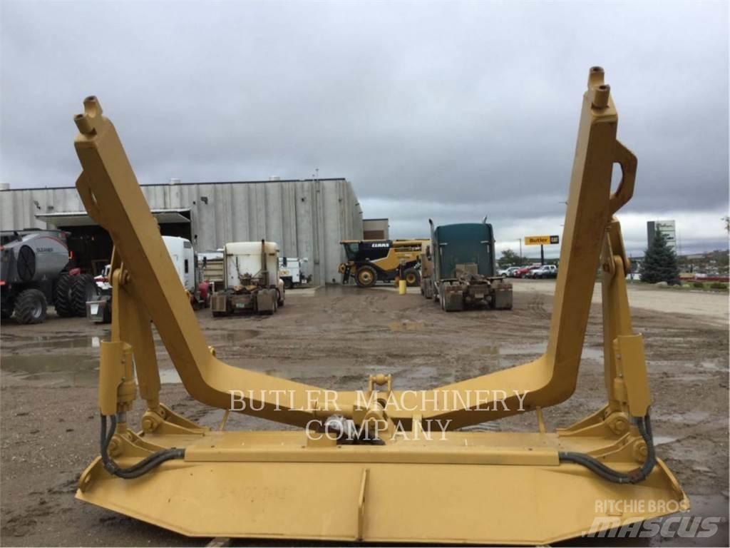 CAT D7E A BLADE Πτερύγια