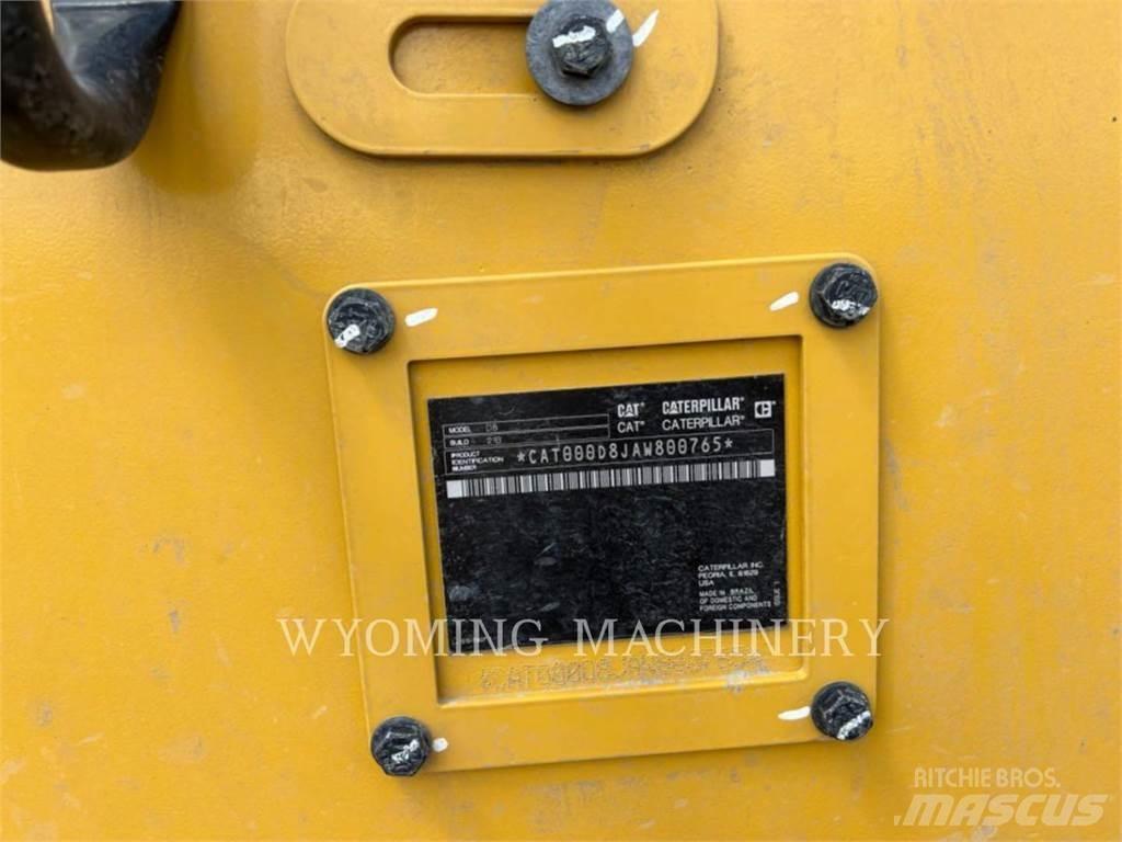 CAT D8 Μπουλντόζες με ερπύστριες