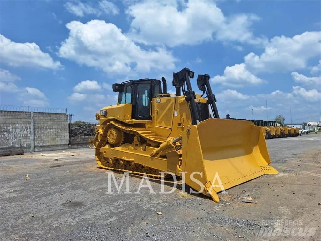 CAT D8 Μπουλντόζες με ερπύστριες