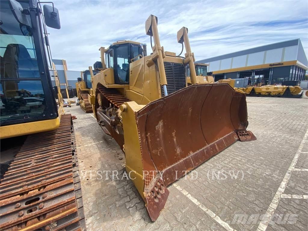 CAT D8T Μπουλντόζες με ερπύστριες
