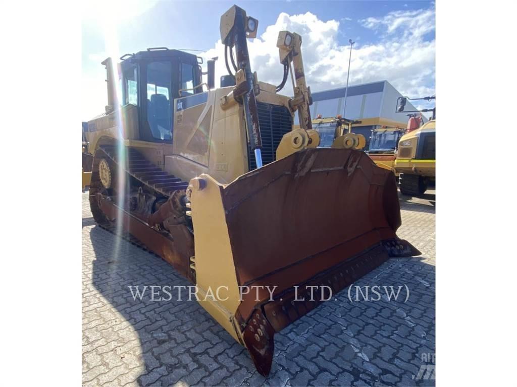 CAT D8T Μπουλντόζες με ερπύστριες