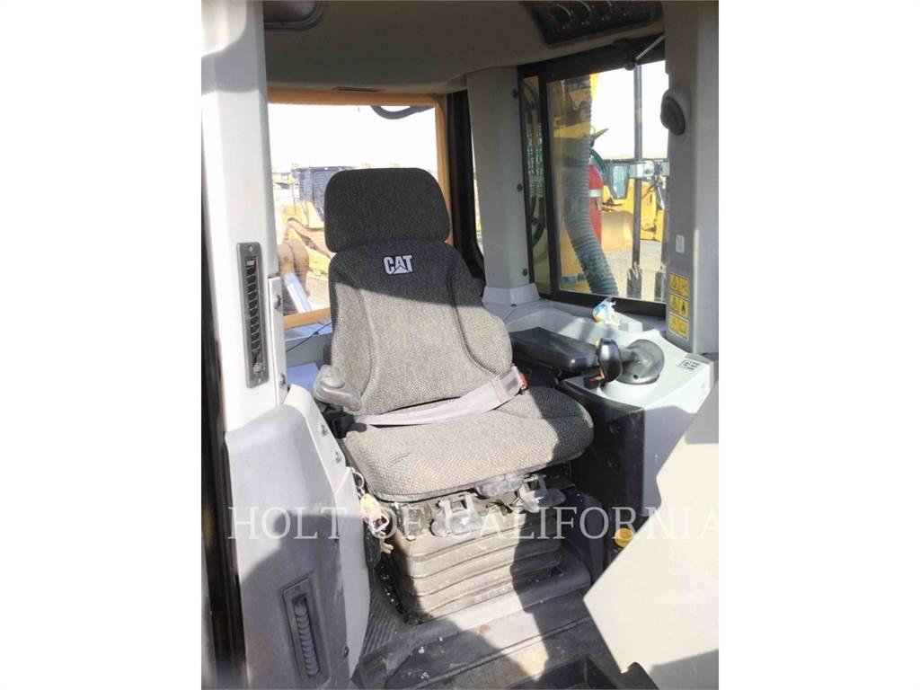 CAT D8T Μπουλντόζες με ερπύστριες