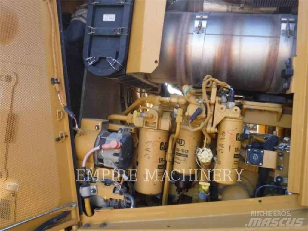 CAT D8T Μπουλντόζες με ερπύστριες