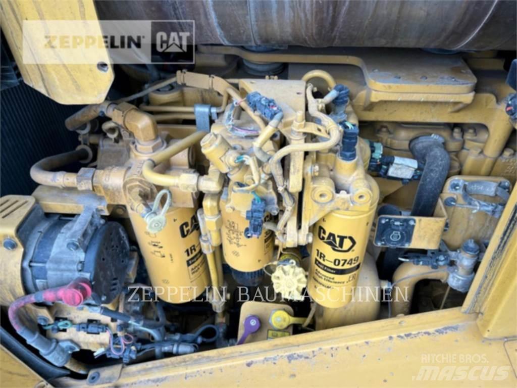 CAT D8T Μπουλντόζες με ερπύστριες