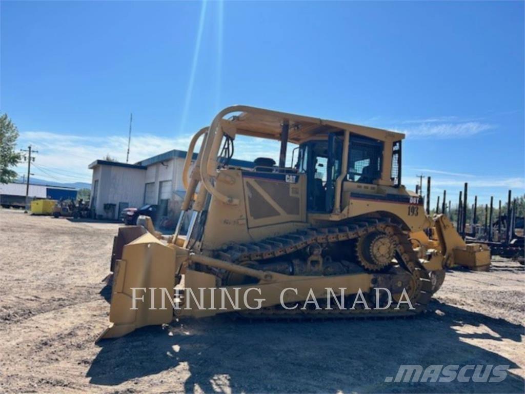 CAT D8T Μπουλντόζες με ερπύστριες