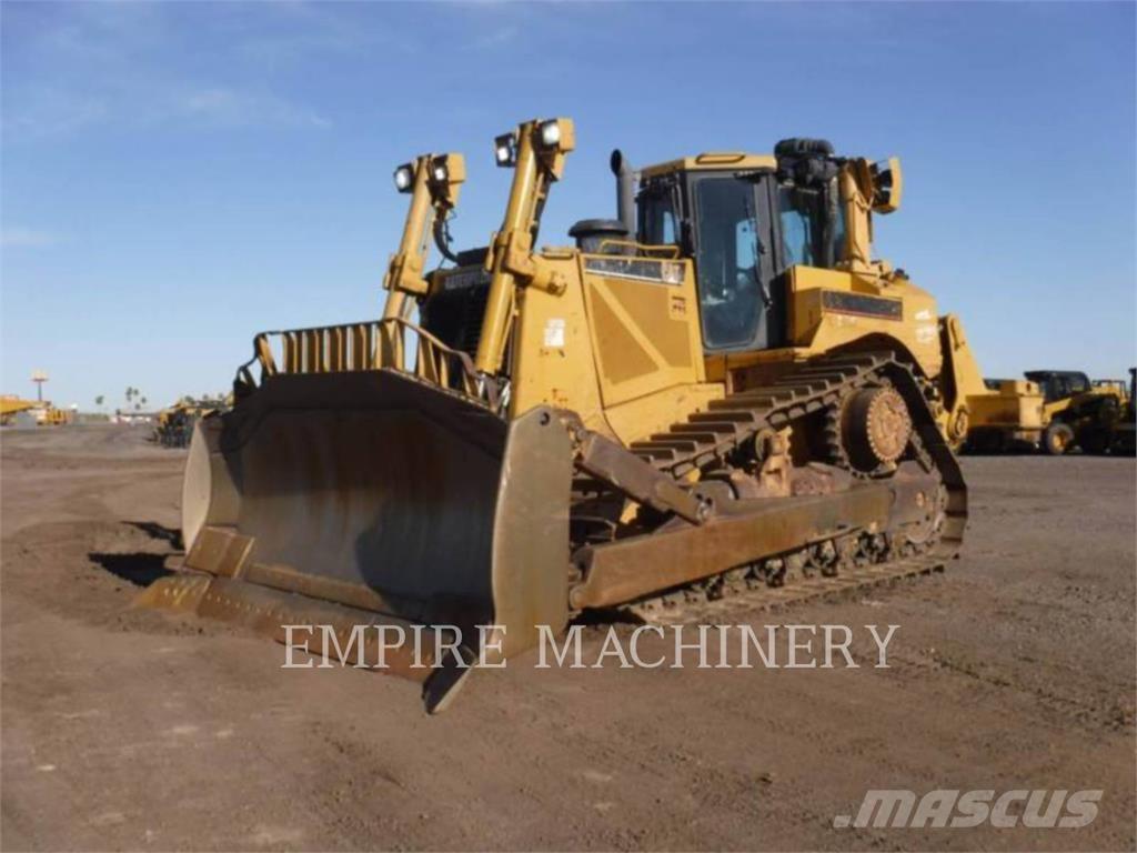 CAT D8T Μπουλντόζες με ερπύστριες