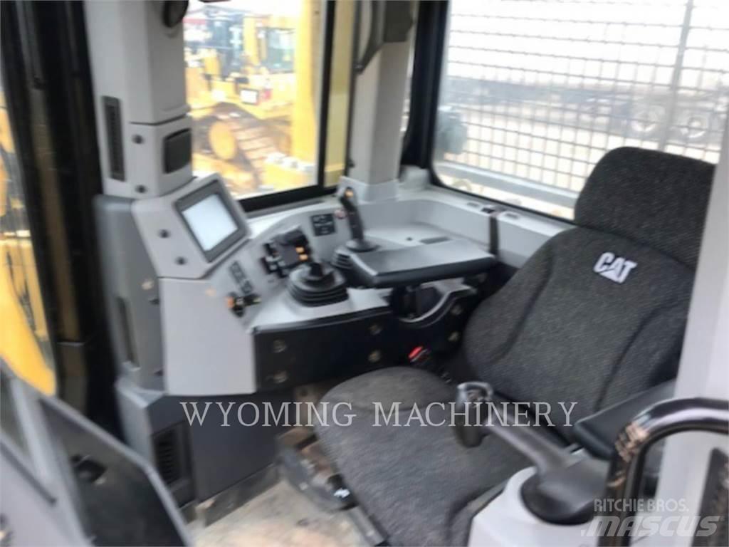 CAT D8T Μπουλντόζες με ερπύστριες
