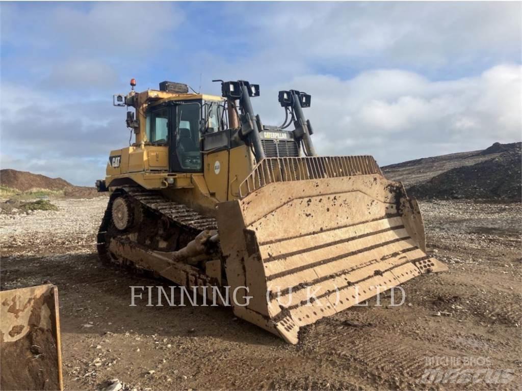 CAT D9 Μπουλντόζες με ερπύστριες