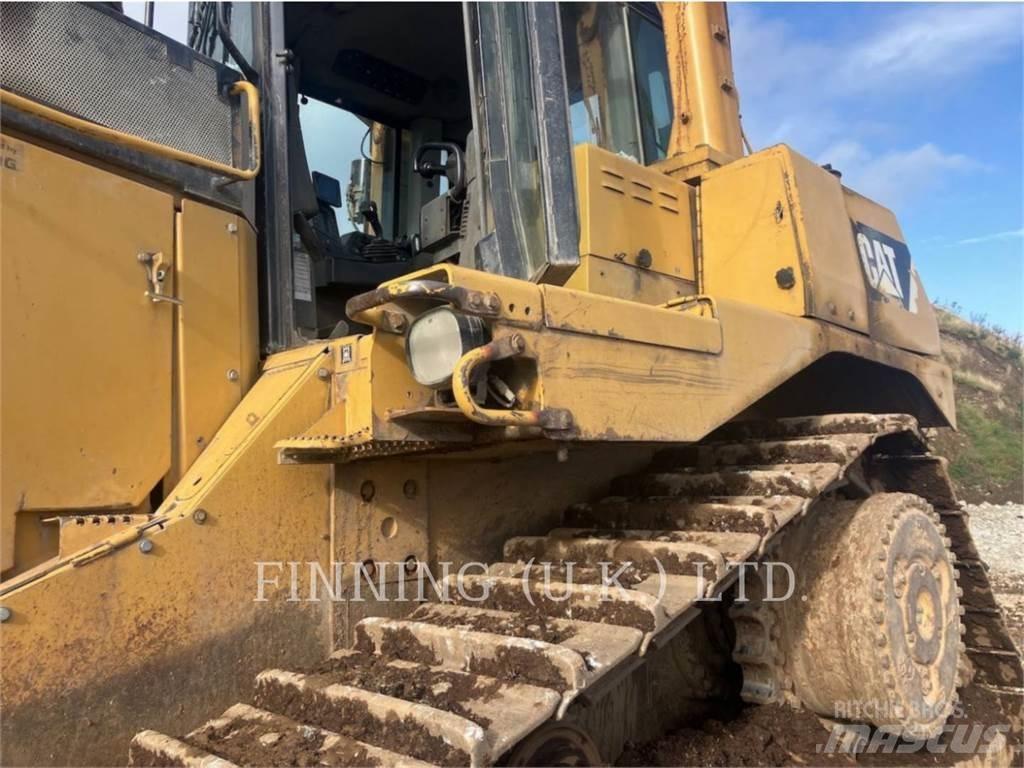 CAT D9 Μπουλντόζες με ερπύστριες