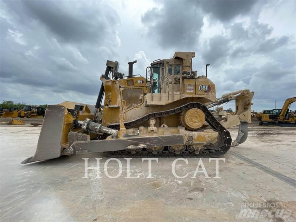 CAT D9 Μπουλντόζες με ερπύστριες