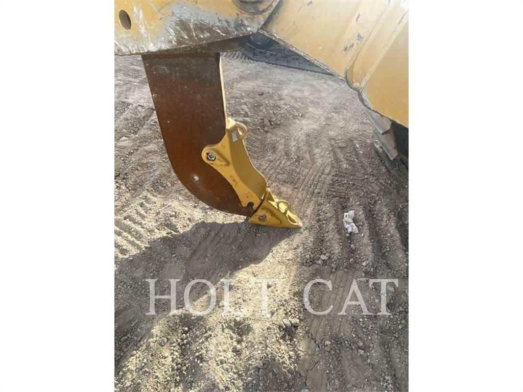CAT D9 Μπουλντόζες με ερπύστριες