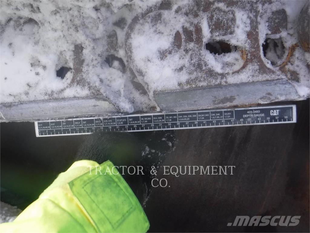 CAT D9N Μπουλντόζες με ερπύστριες