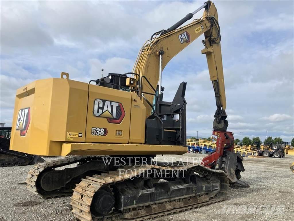 CAT FM538 Τρακτέρ δασοπονίας