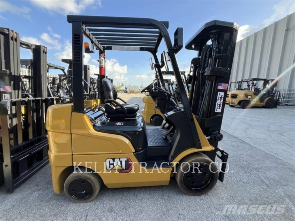 CAT MCF2C5000 Περονοφόρα ανυψωτικά κλαρκ με φυσικό αέριο LPG