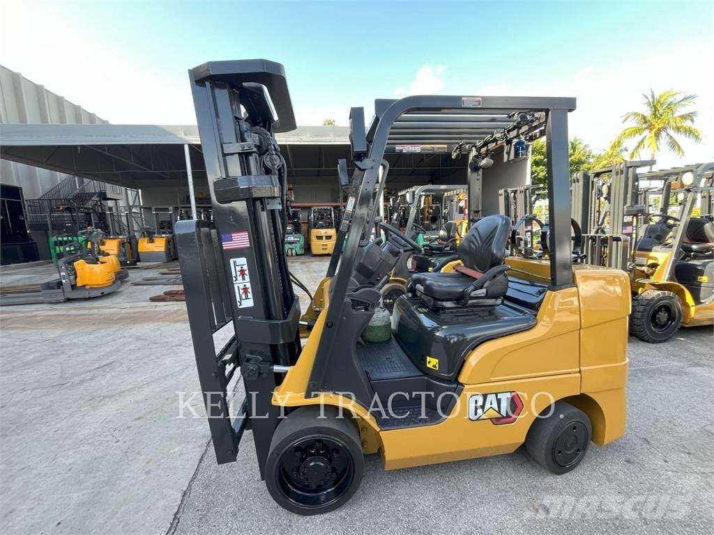 CAT MCF2C60004 Περονοφόρα ανυψωτικά κλαρκ με φυσικό αέριο LPG