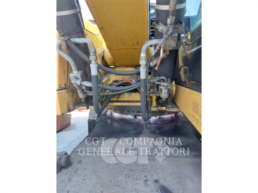 CAT MH3024 Εκσκαφείς με τροχούς - λάστιχα