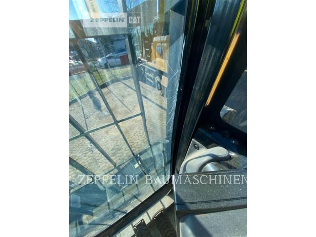 CAT MH3026-06C Εκσκαφείς κατεδαφίσεων