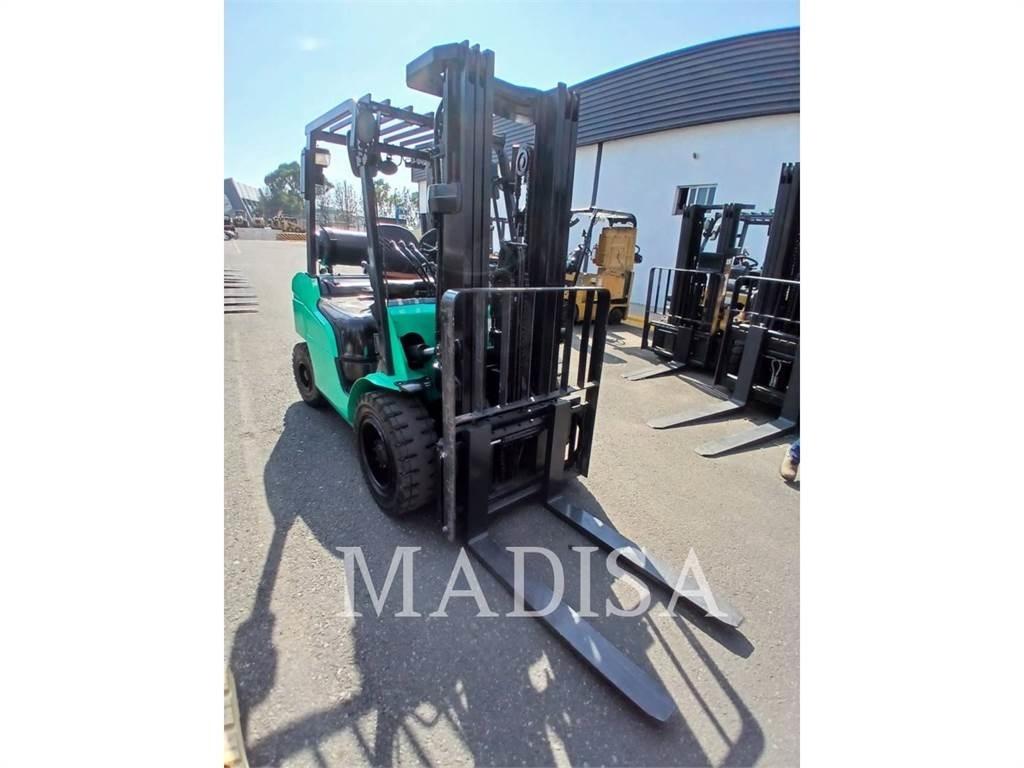 CAT MITSUBISHI FG30N-LP Περονοφόρα ανυψωτικά κλαρκ - άλλα