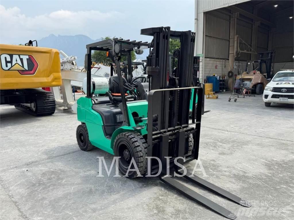 CAT MITSUBISHI FG30N-LP Περονοφόρα ανυψωτικά κλαρκ - άλλα