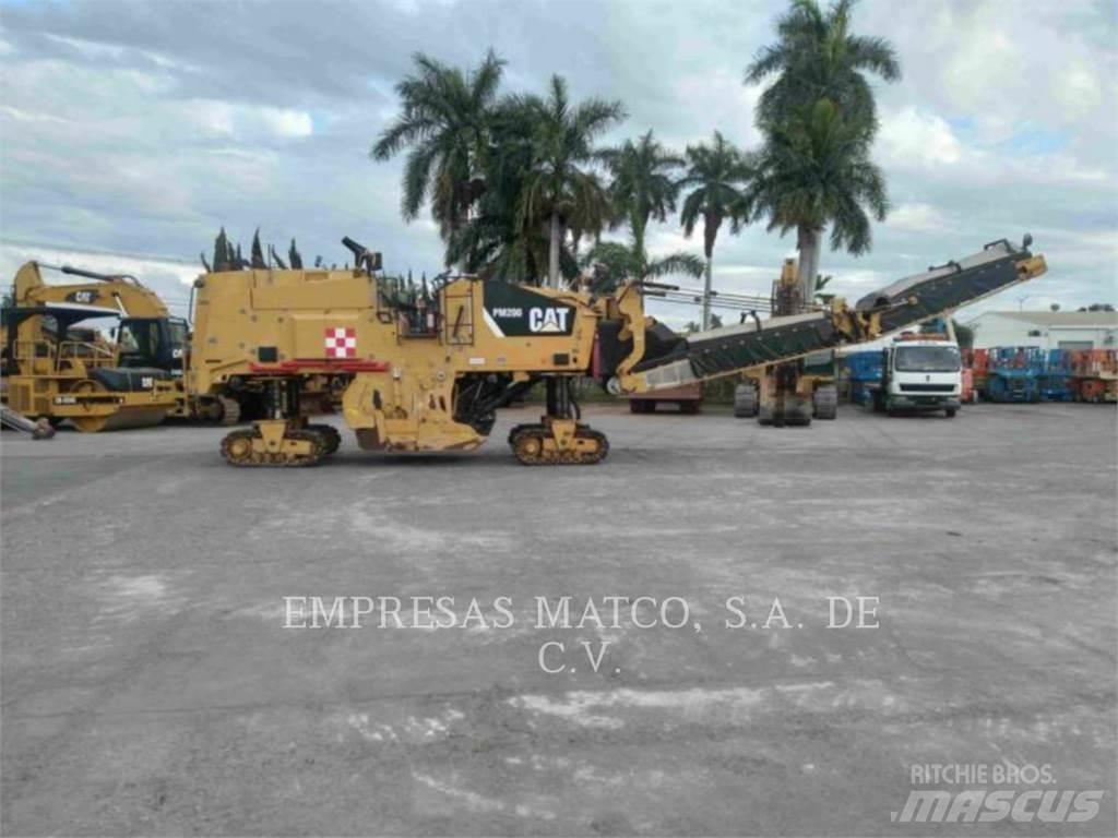 CAT PM-200 Επεξεργασίας επίστρωσης ασφάλτου