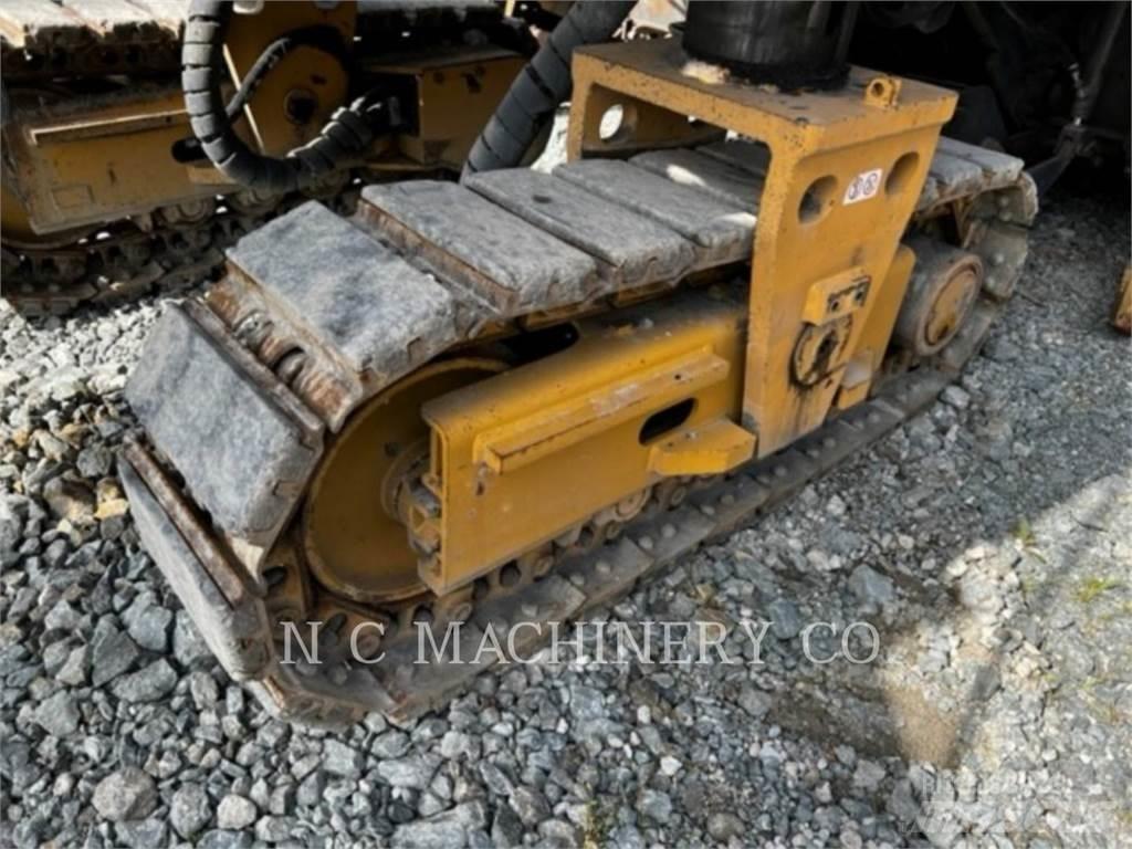 CAT PM825 Επίστρωση ασφάλτου