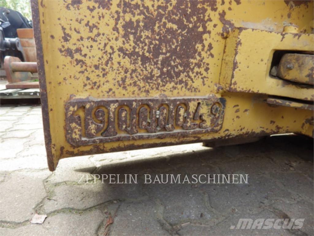 CAT PRIM.-PROD KOMPONENT Εκσκαφέας χανδάκων