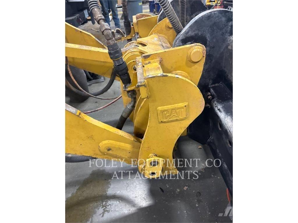 CAT QC930MT Φορτωτές με λάστιχα (Τροχοφόροι)