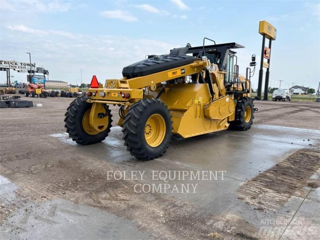 CAT RM400-01 Επίστρωση ασφάλτου